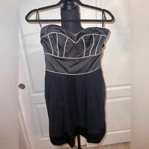 Black corset , chiffon mini dress . Miami boutique purchase Sretsis dress